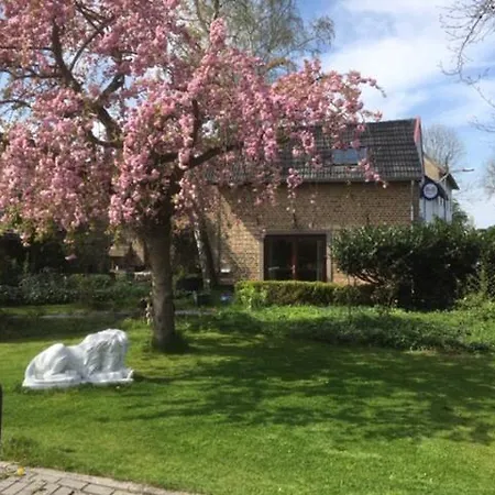 Du Moulin
